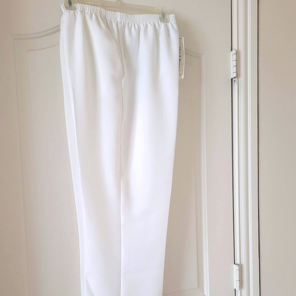 White slacks 12P